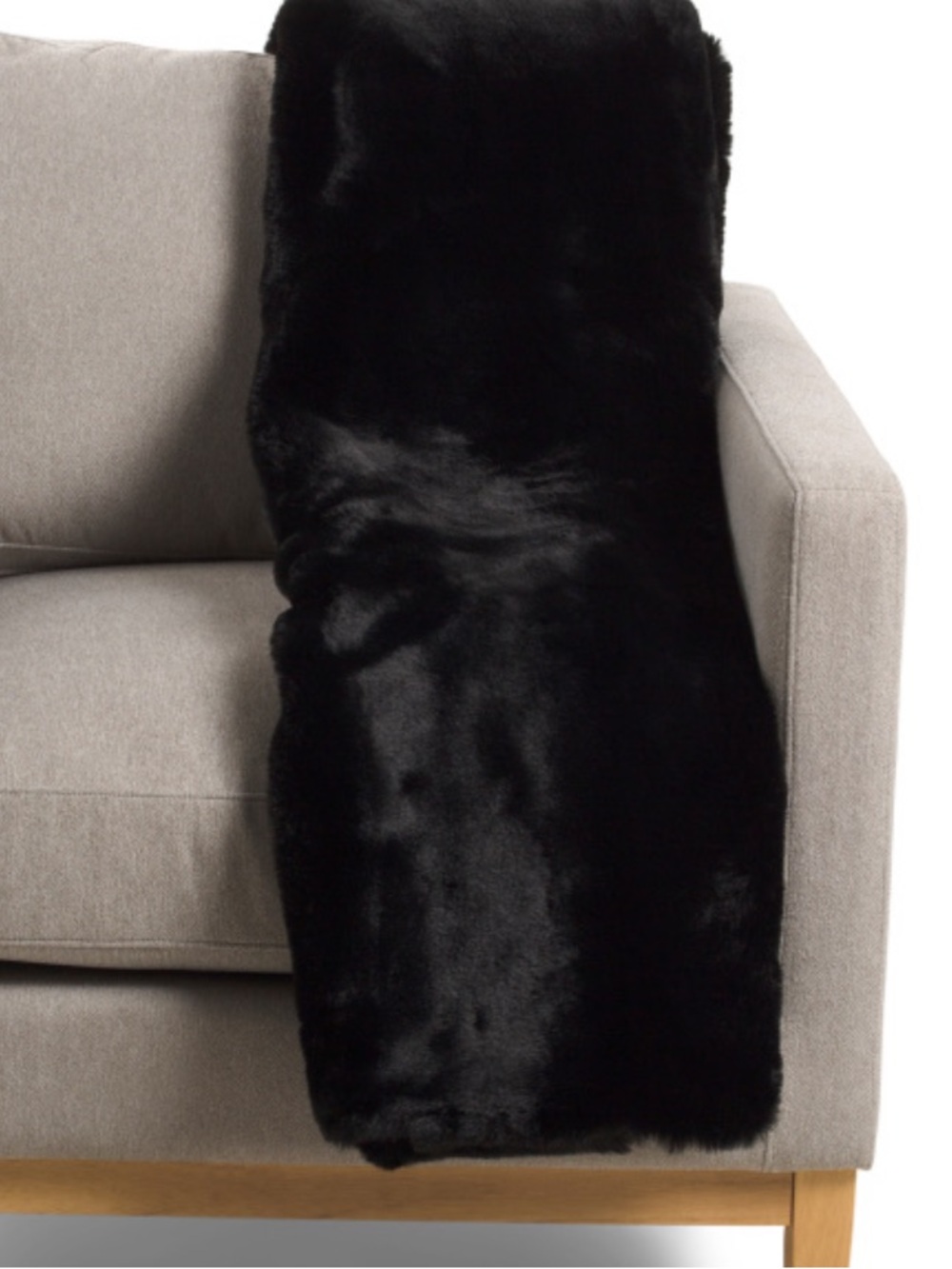 RACHEL RACHEL ROY Black Faux Fur Throw